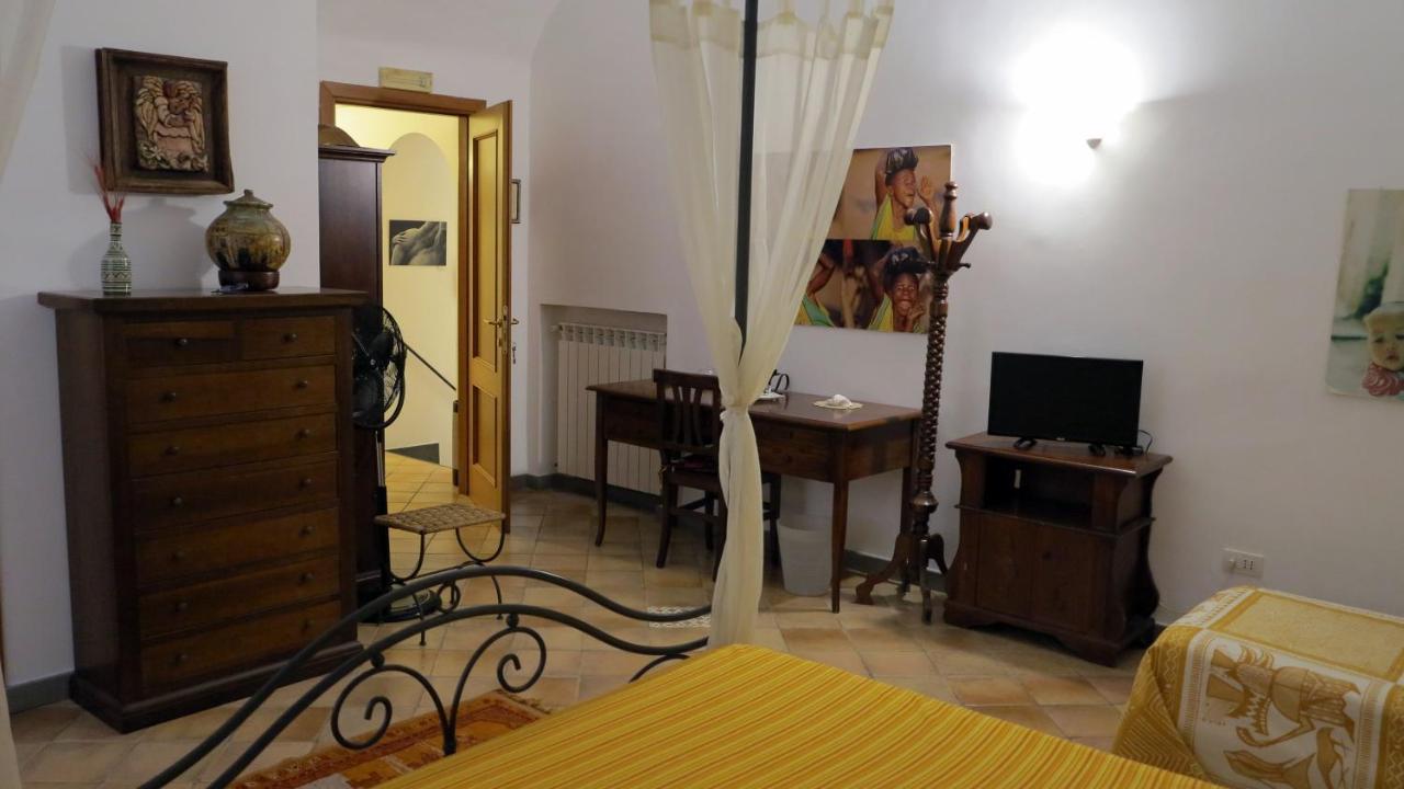 Large Double Room